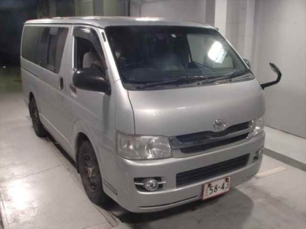 TOYOTA REGIUS ACE VAN